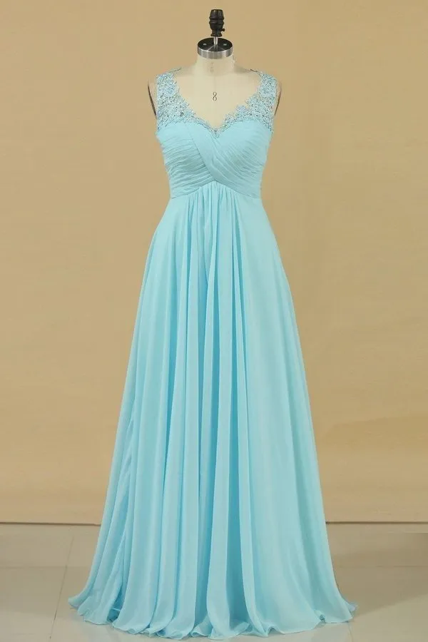 2024 Plus Size V-Neck Prom Dresses A Line Floor Length With Ruffles & Applique PD837SC4