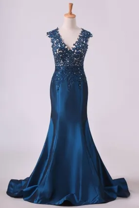 2024 Prom Dresses V Neck Mermaid With Beading And PF685Q16