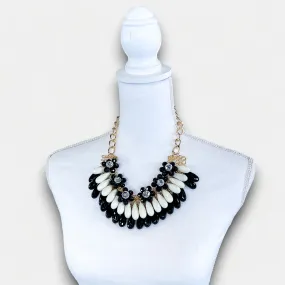 Black & White Fringe Beads Necklace Set