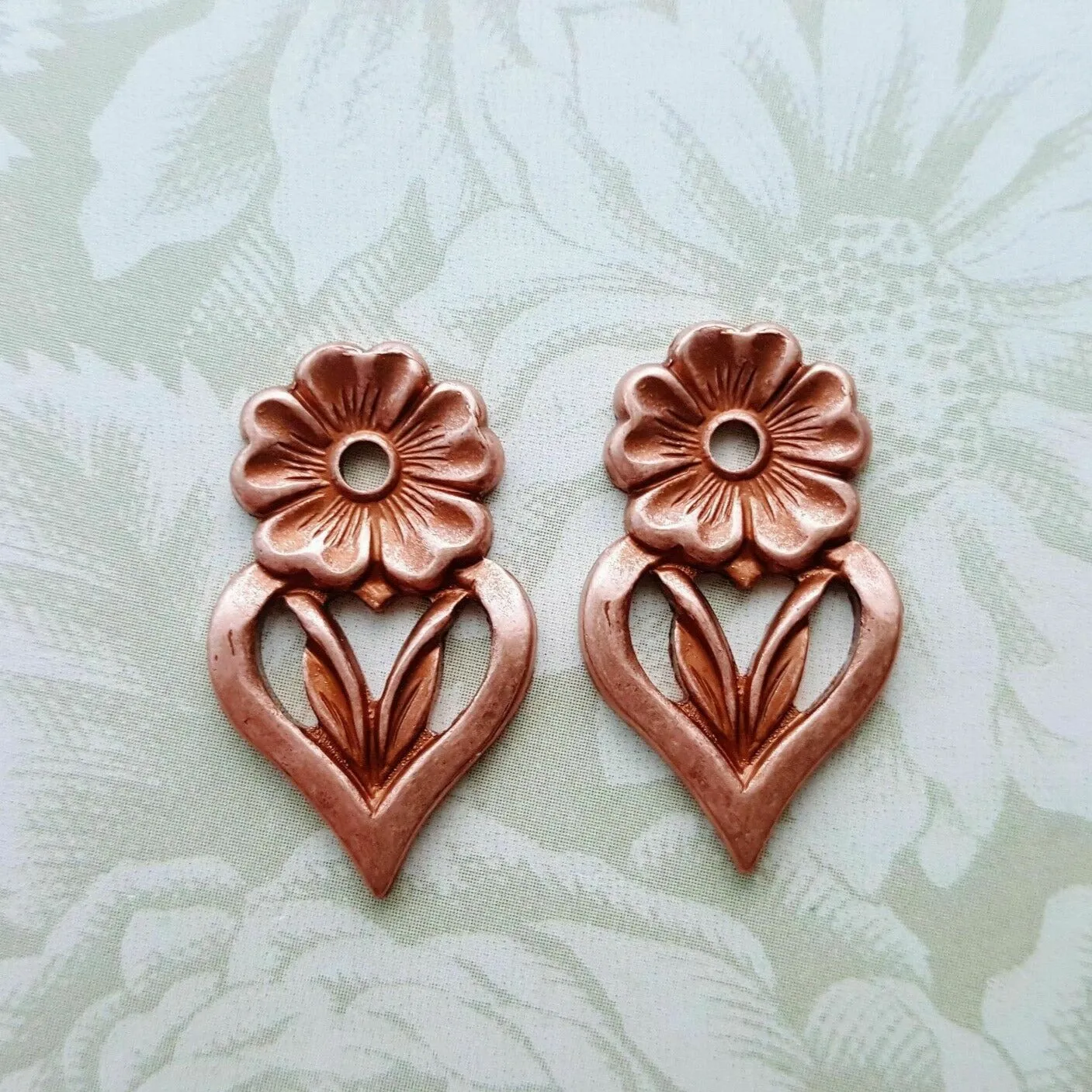 Brass Flower Findings x 2 - 1197S.