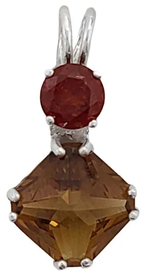 Citrine Mini Magician Stone? with Round Cut Hessonite Garnet