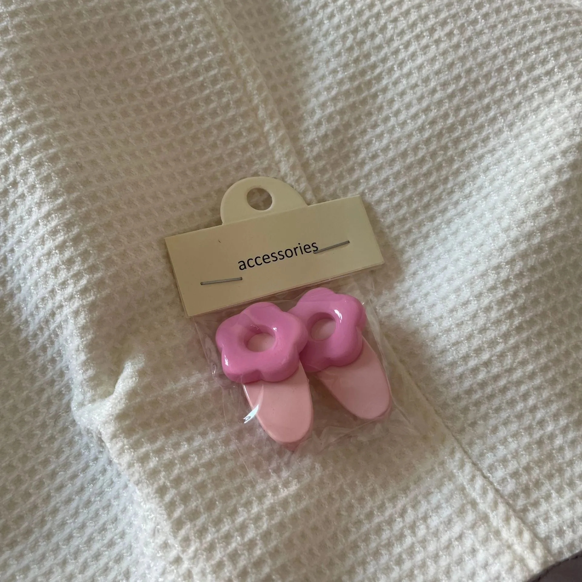 Flower Block Clip