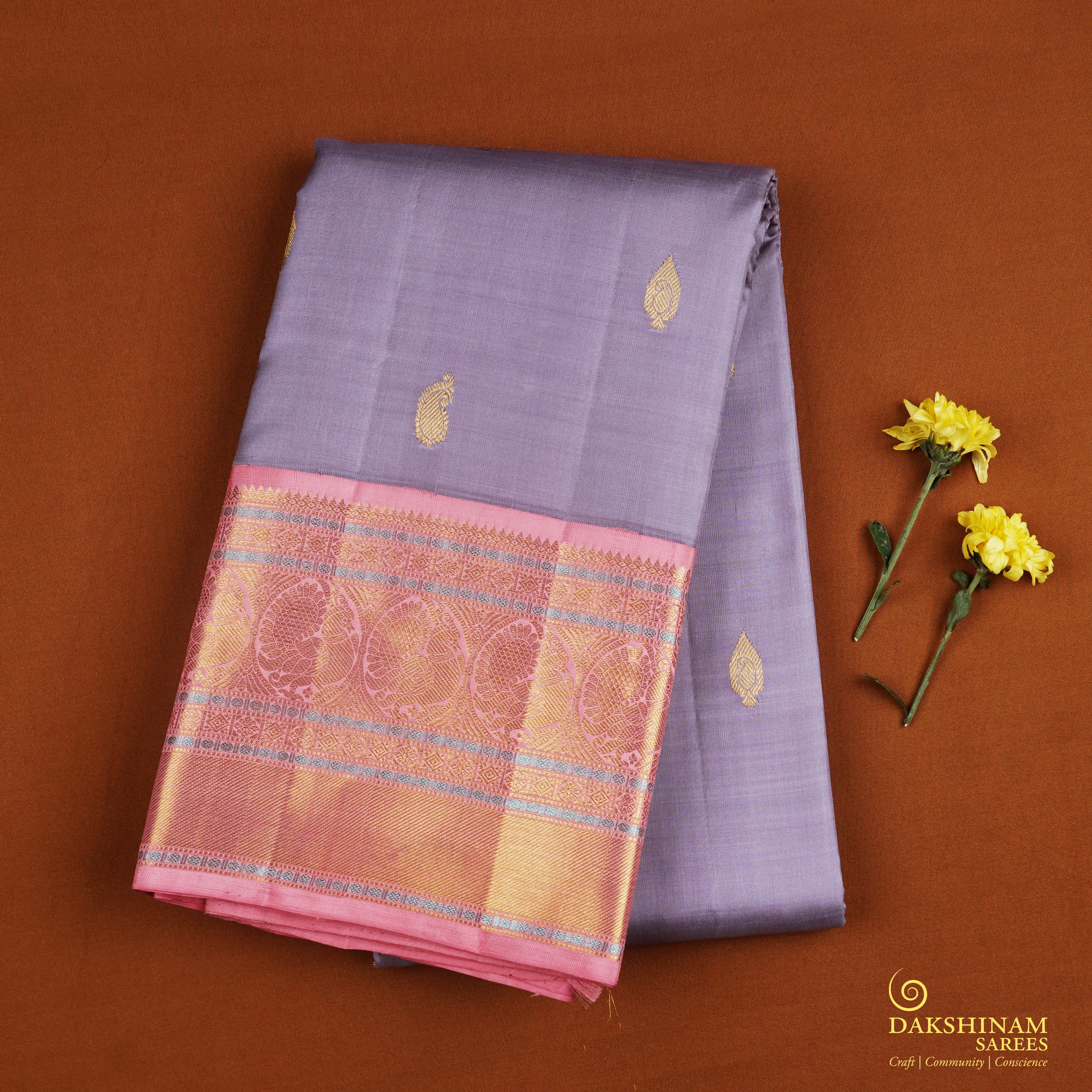 Handwoven Lilac with Pink Kanjivaram Silk Saree - 1918T009002DSC