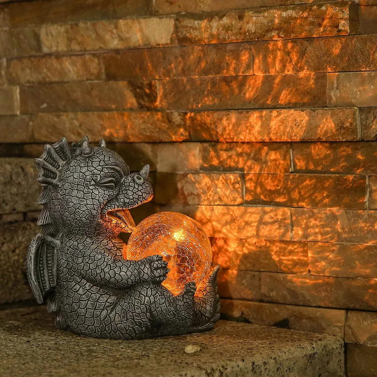 Happy Baby Dragon Solar Light