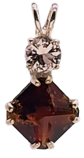 Hessonite Garnet Mini Magician Stone? with Round Cut Morganite