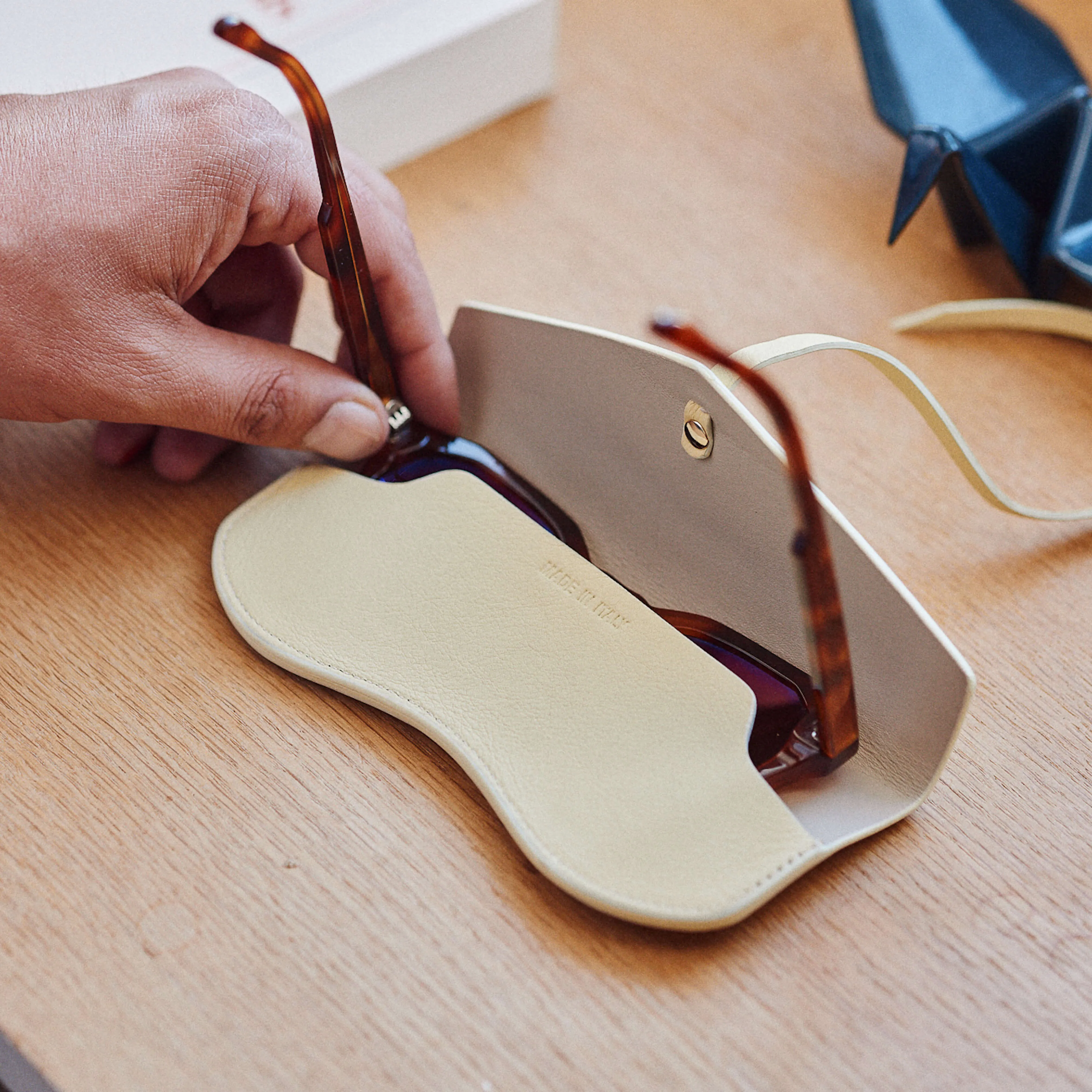 L'Etui à Lunettes Cuir Végétal