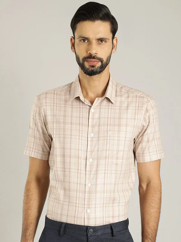 Men Checked Half Sleeve Cotton Blend Shirt