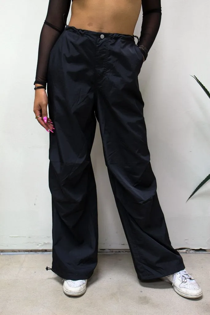 Parachute Pants - Black