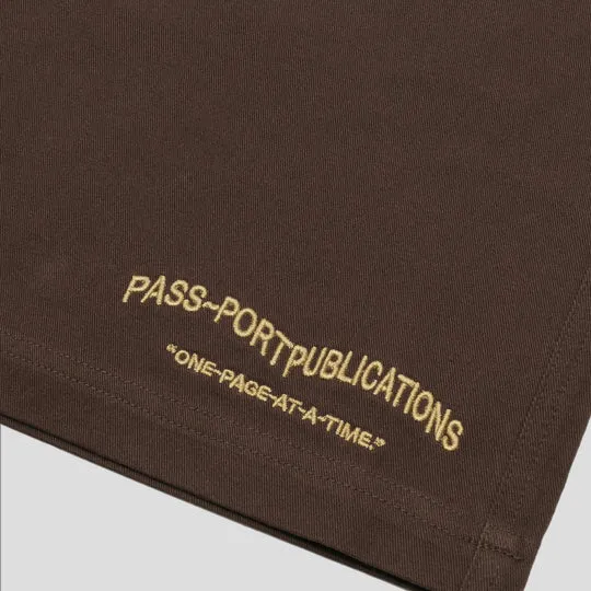 PASSPORT - PUBLISH CASUAL SHORT - CHOC