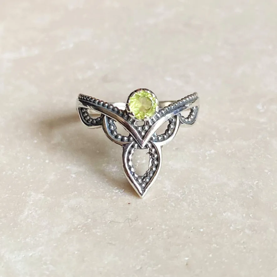 Peridot Artisan Design Ring - Mehindi