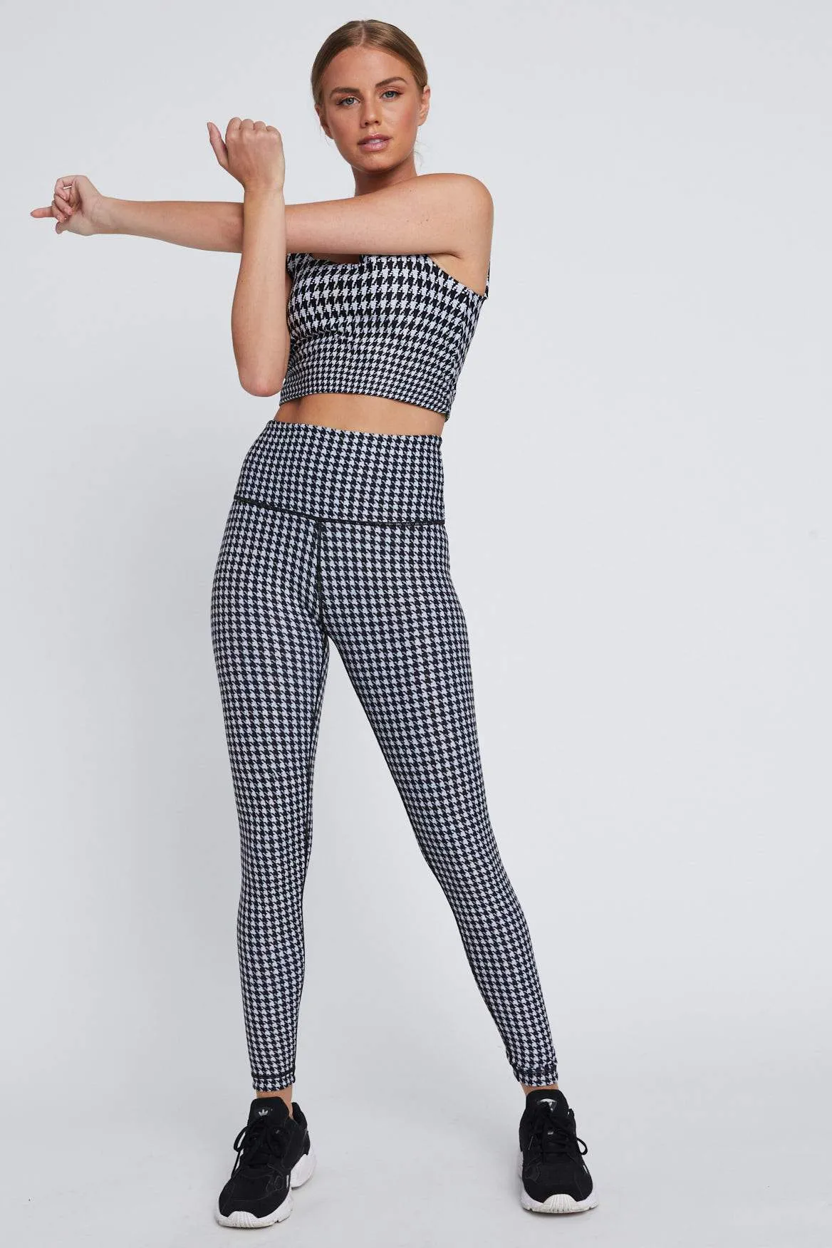 Thalia Cropped Tank Black And White Houndstooth