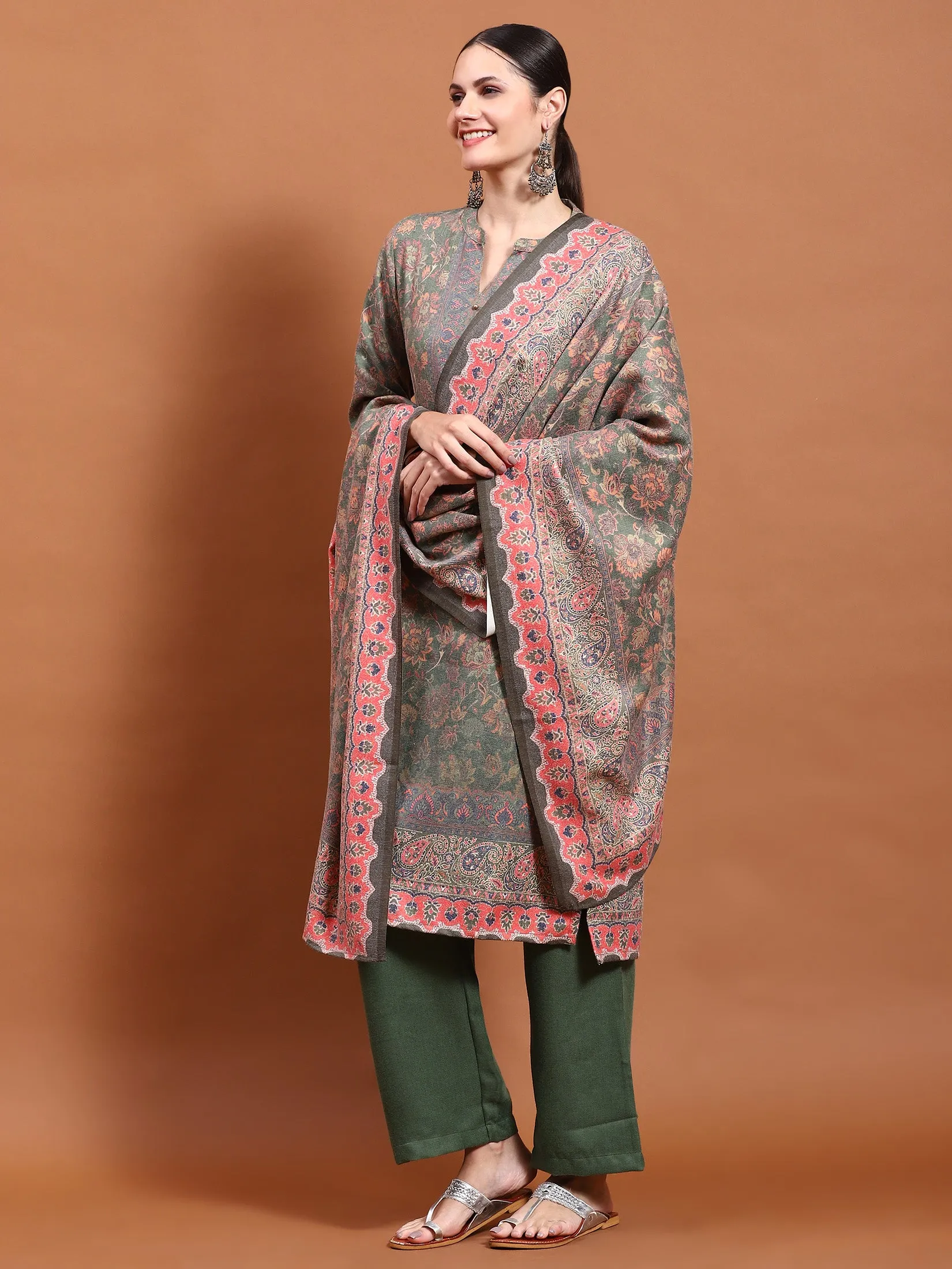 Winter Women Green Floral Print Kurta Comfort Pant Dupatta