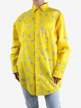 Yellow paisley print button-up shirt - size M